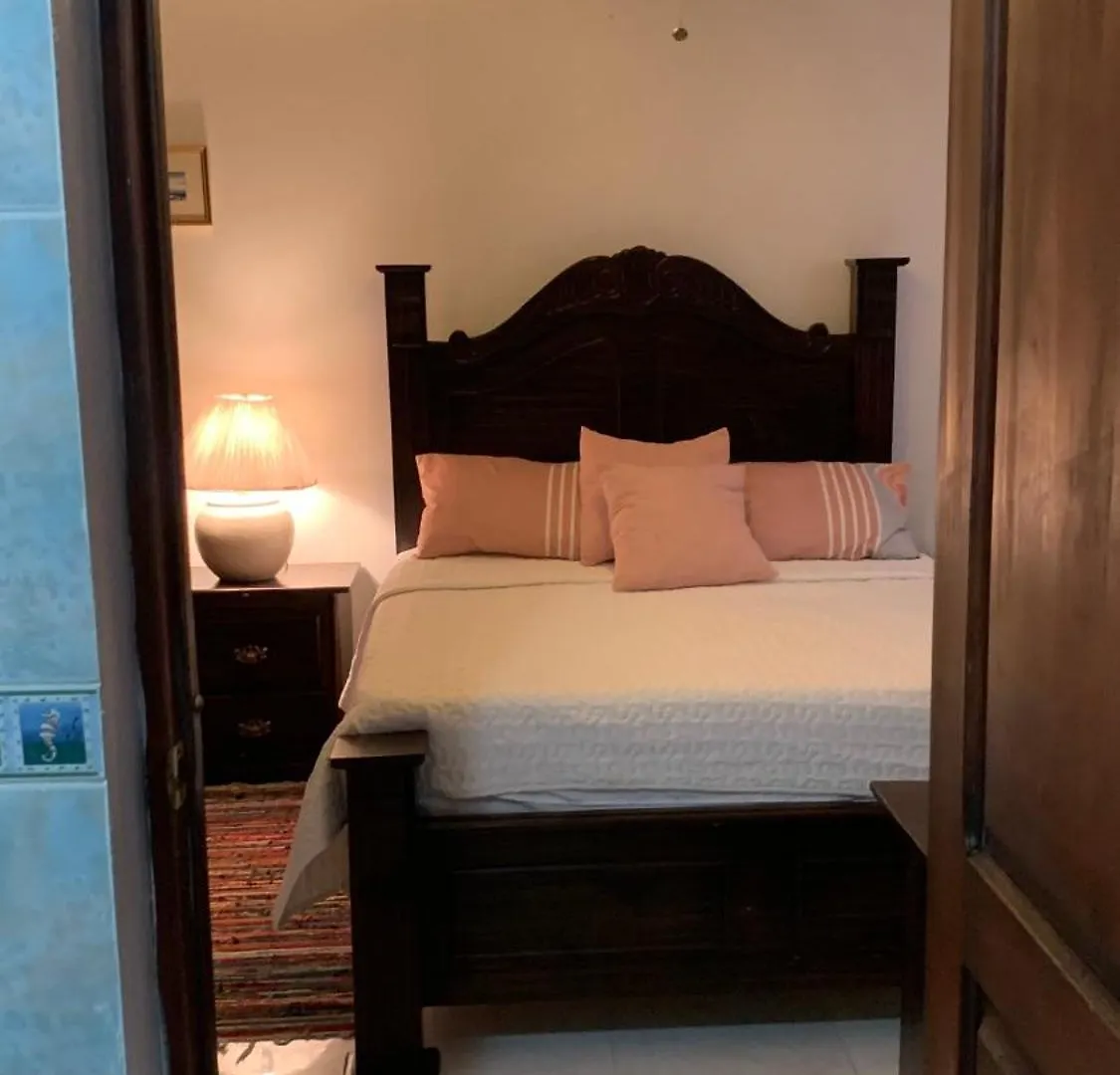 Apartahotel Dona Reyna Alojamientos En Santo Domingo A 5 Min De Aeropuerto Internacional Las Americas El Higo Appart hôtel